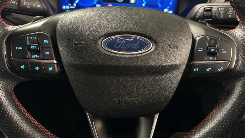 Ford Focus 1.5 EcoBlue 120 ST-Line X 5dr Auto Diesel Estate